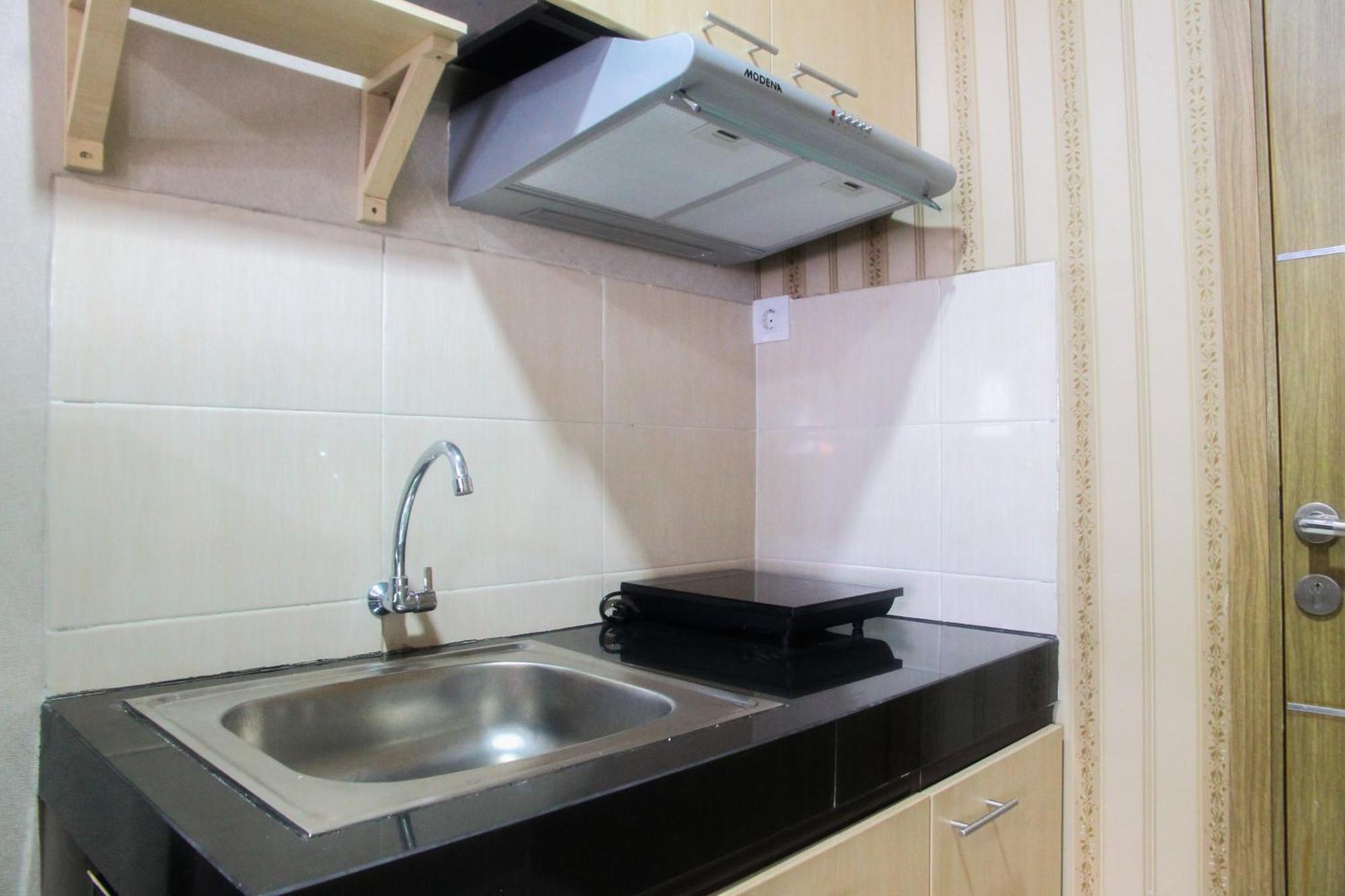 Apartemen Minimalist The Oasis Near Omni Hospital Cikarang By Travelio *